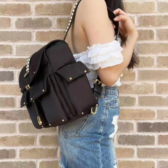 Michael Kors Olivia Backpack Studded - Picture 5 of 9